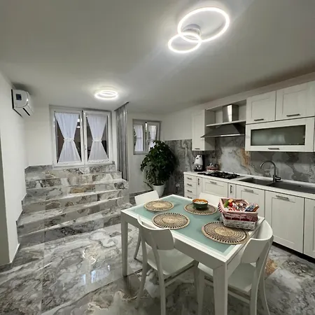 Che Casa Apartment Naples