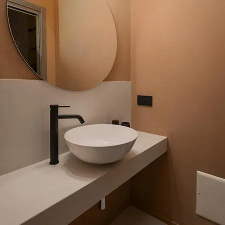 Momo Guest house