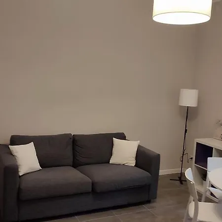 Apartment 109c Mezzocannone Cozy Centro Storico