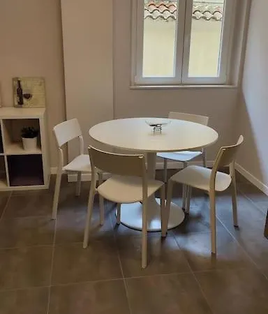 Apartment 109c Mezzocannone Cozy Centro Storico Naples