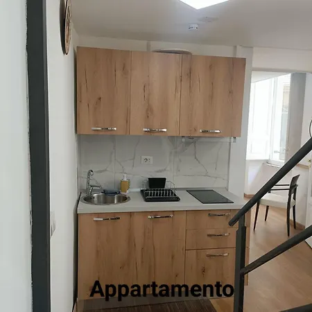 לינה וארוחת בוקר Maison Toledo 210 נאפולי