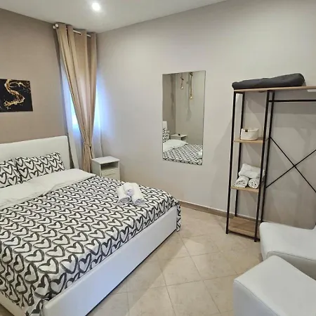 Casa Auri * Neapol