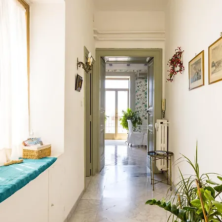 Apartment New Design In Naples