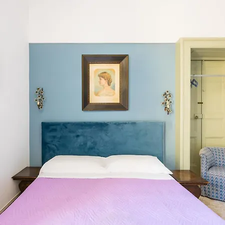 New Design In Apartment Naples
