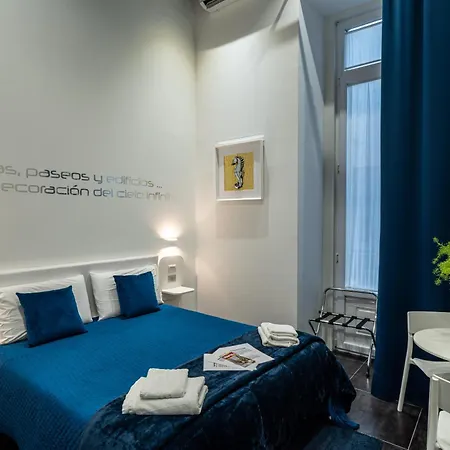 Skyhouse Chiaia 2* Napoli