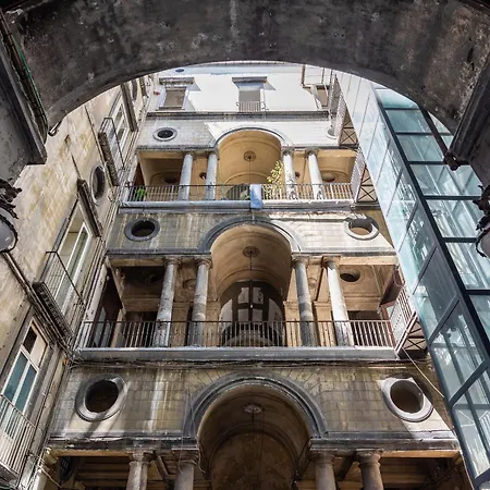 Private Intermezzo * Naples