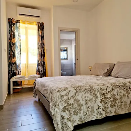 Le Stanze Di Veronica Bed & Breakfast Naples