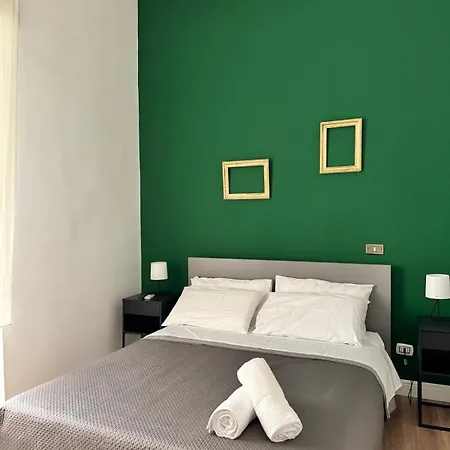 Interno Ventidue Neapol