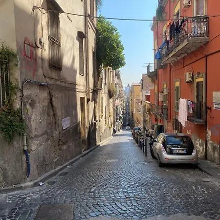 La Casa Di Iolanda Neapel