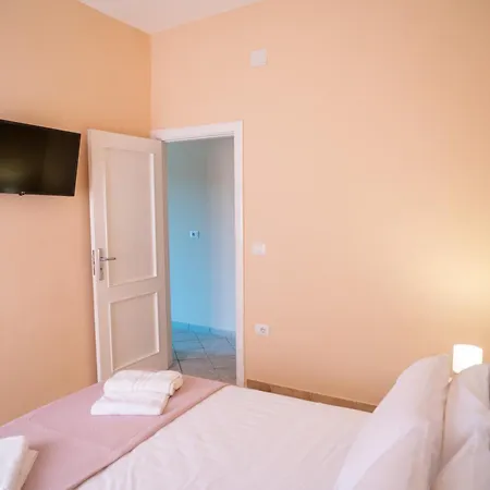 Capodichino 127-11 Holiday home