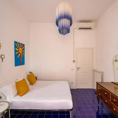 Apartamento Piazza Miraglia - By Wonderful Italy Nápoles