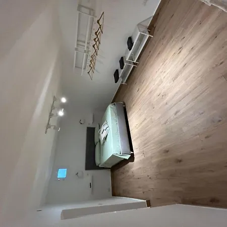 La Casa Di Vincenzo Apartment *