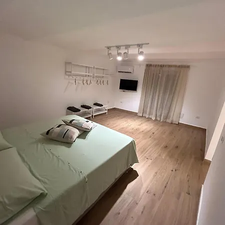Apartment La Casa Di Vincenzo Naples