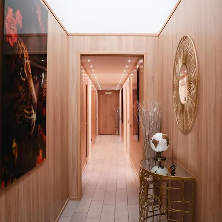 Kore Luxury E *