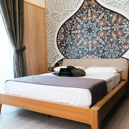 Kore Luxury E Napels