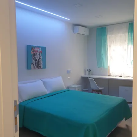 F Via Sementini Guest house