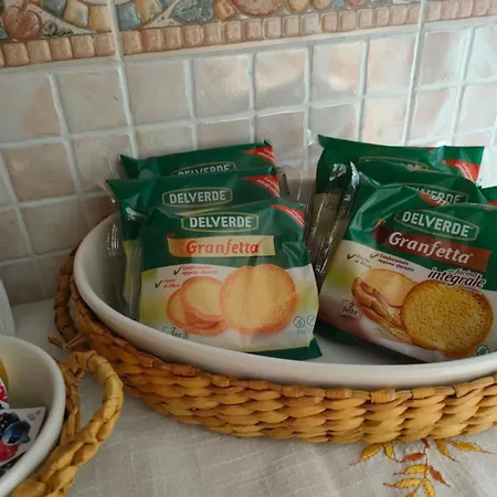 Tra Pirandello E Leopardi * Neapol