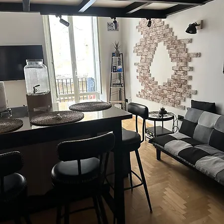 Delta Urban Loft Apartamento Nápoles