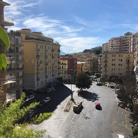 Urban Chic * Naples
