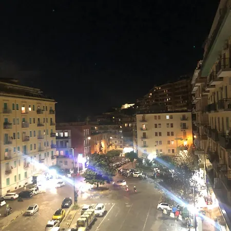 Urban Chic * Naples