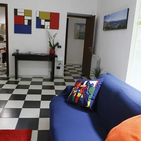 Mb Intera Casa Διαμέρισμα Νάπολη