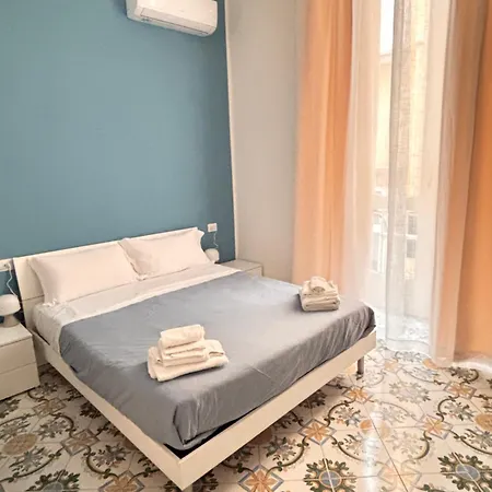 Bed & Breakfast La Maison Di Partenope Napoli