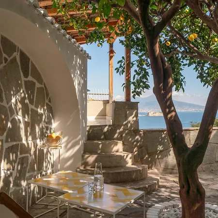 Jallo & Blue Petite Holiday home