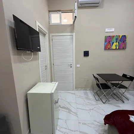 Valentino Caracciolo 105 Apartment Naples