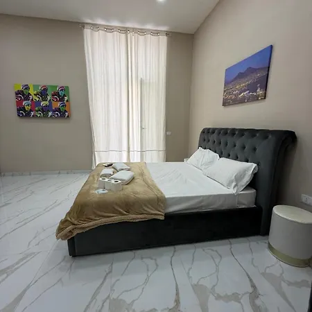 Valentino Caracciolo 105 Apartment Naples