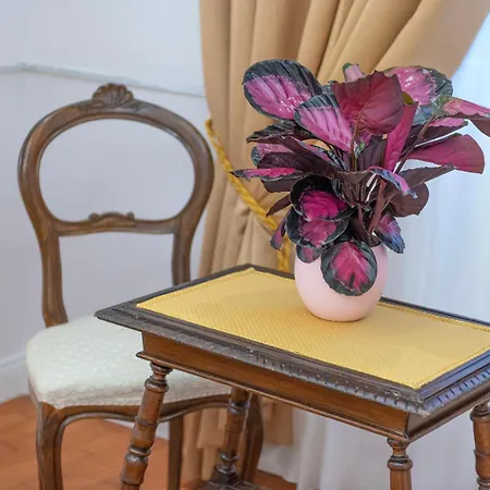 Residenza Borbonica Неаполь