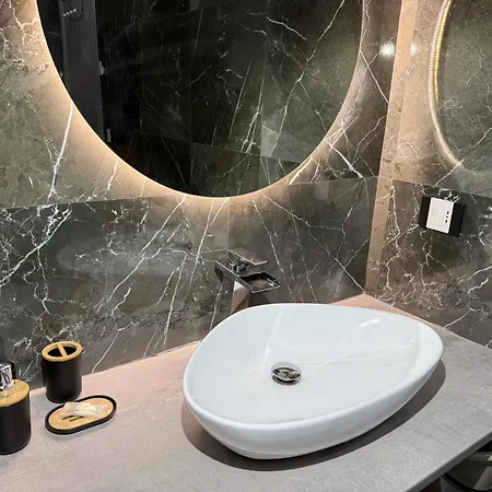 Ylisea Luxury