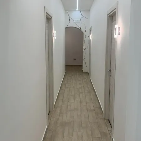 Maison Toledo 376 ナポリ