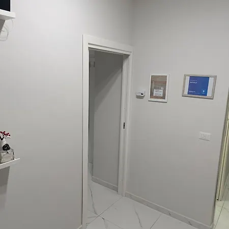 Nocleg ze śniadaniem Simy3 Neapol