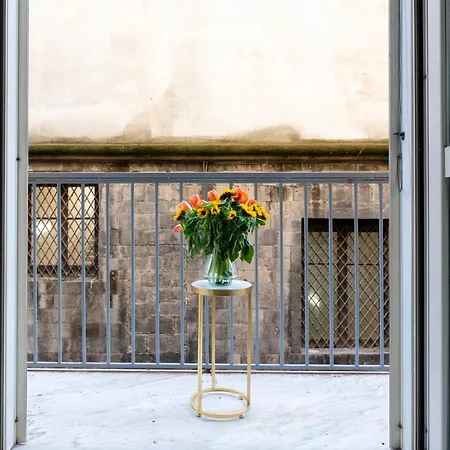 Centro, Dm Naples
