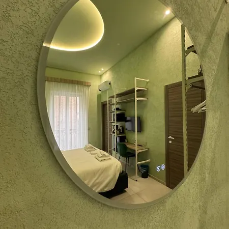 Momo Guest house *