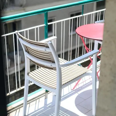 Dimora Vomero * נאפולי
