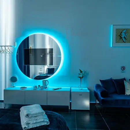 Skyhouse Chiaia Oda ve Kahvaltı