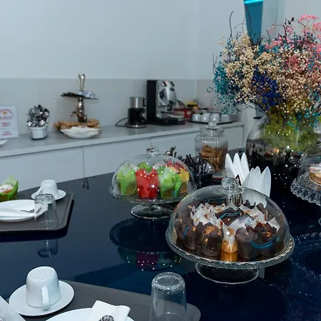 Oda ve Kahvaltı Skyhouse Chiaia