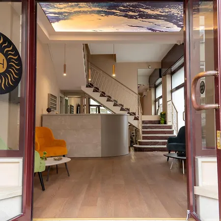 The Sun Boutique 3*