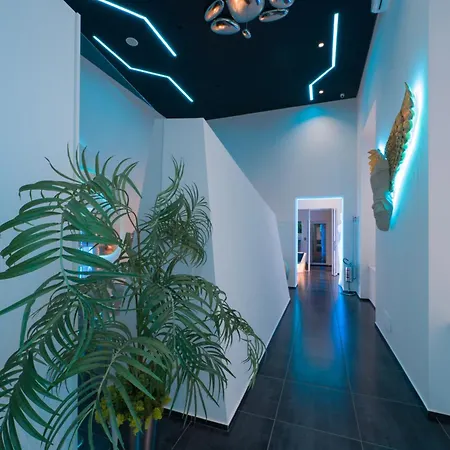 Skyhouse Chiaia