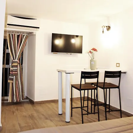 In Piazza Apartment Naples
