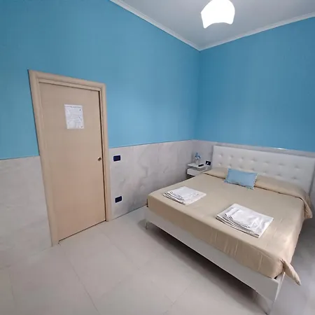 Quattro Palazzi Centro 3* Nápoles