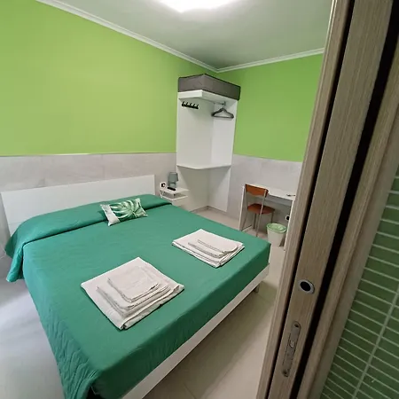 Alojamento de Acomodação e Pequeno-almoço Quattro Palazzi Centro