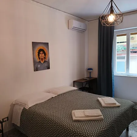 Bed and breakfast Fuorigrotta *