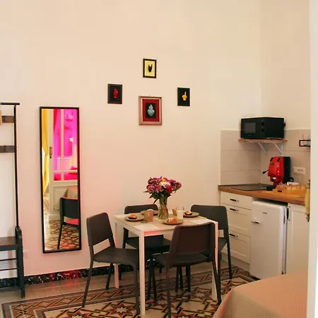 Bed & Breakfast Le Guarattelle House Pulcinella *
