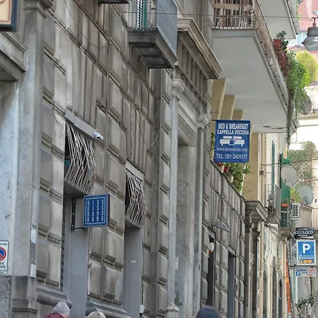 Cappella Vecchia 11 3* Naples
