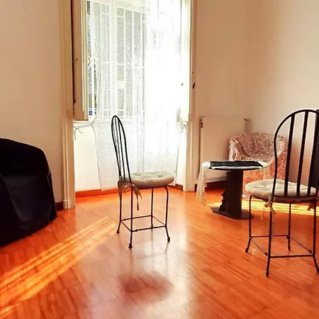 L'atelier Vedi Ai Tuoi Piedi לינה וארוחת בוקר *