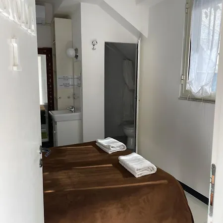 Habitación en casa particular Daroda