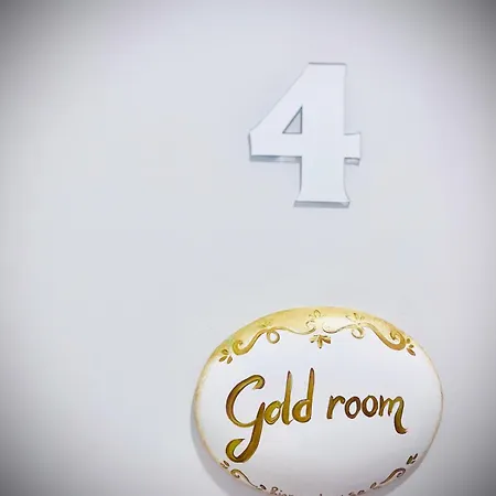 Nocleg ze śniadaniem Rianna House 2*