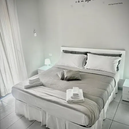 Rianna House Nocleg ze śniadaniem Neapol